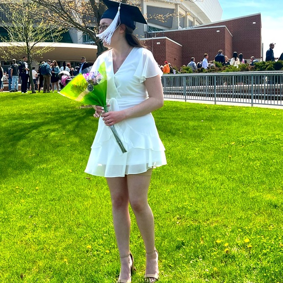 Meet your Posher, Kailey - Picture 1 of 1